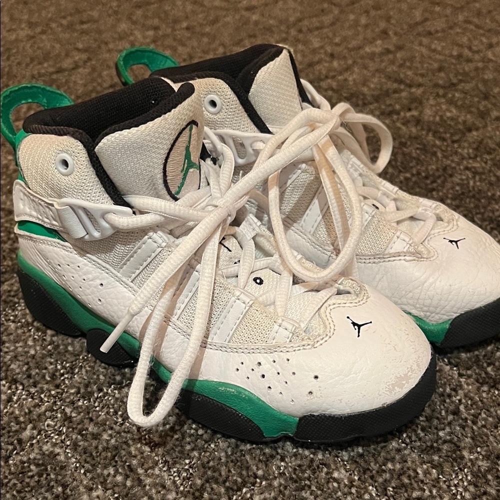 Nike Kids White and Green Sneakers